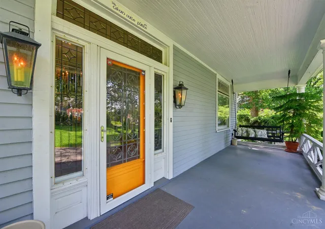Homes for sale in Cincinnati, OH | 2991 Werk Rd, Cincinnati, OH 45211 | MLS# 1883218