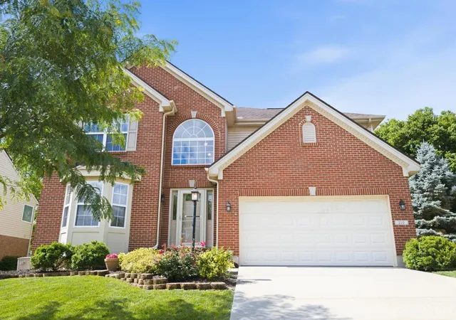Homes for sale in Monroe, OH | 110 Turf View Ct, Monroe, OH 45050 | MLS# 1883215