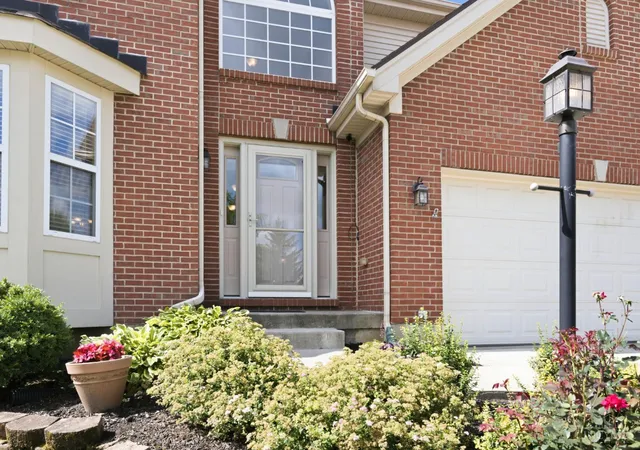 Homes for sale in Monroe, OH | 110 Turf View Ct, Monroe, OH 45050 | MLS# 1883215
