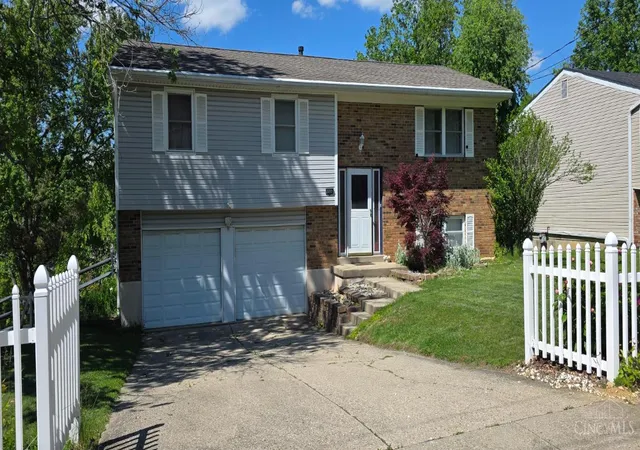 Homes for sale in Cincinnati, OH | 6566 Ripplewood Lane, Cincinnati, OH 45230 | MLS# 1883402