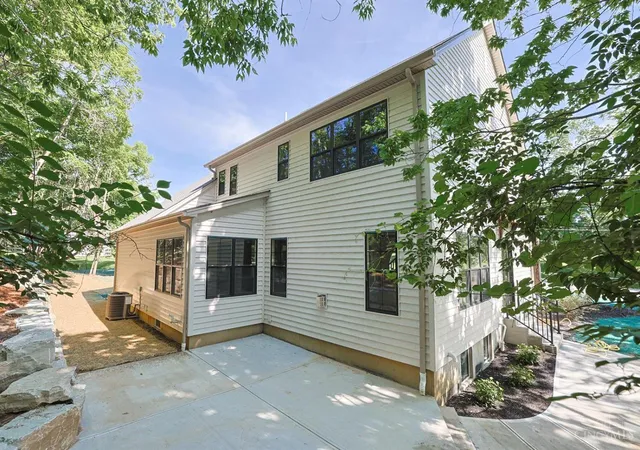 Homes for sale in Montgomery, OH | 7401 Cornell Rd, Montgomery, OH 45242 | MLS# 1883412