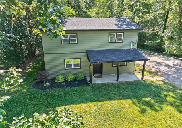 Homes for sale in Goshen Twp, OH | 1754 Parker Rd, Goshen Twp, OH 45150 | MLS# 1883291