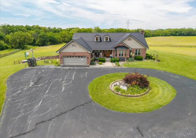 3rd image of 741 Penn Ln, Hillsboro, OH 45133 | MLS# 1883230