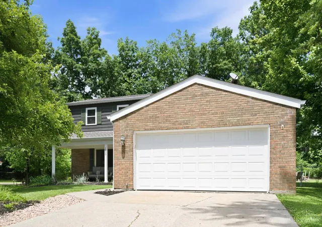 Homes for sale in Loveland, OH | 1800 Timberidge Dr, Loveland, OH 45140 | MLS# 1882410