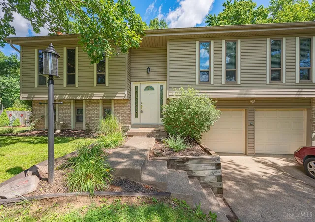 Homes for sale in Pierce Twp, OH | 1266 Elm Ridge Dr, Pierce Twp, OH 45102 | MLS# 1883281