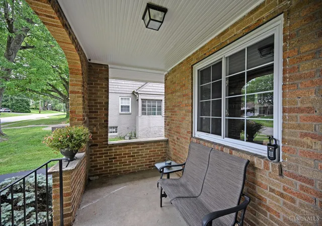 Homes for sale in Anderson Twp, OH | 1339 Collinsdale Ave, Anderson Twp, OH 45230 | MLS# 1883478