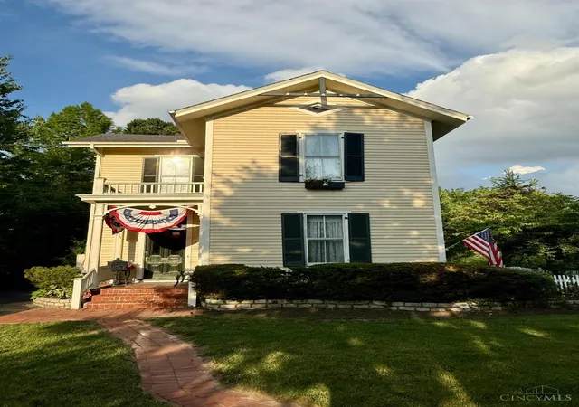 2nd image of 900 S Troy, Glendale, OH 45246 | MLS# 1883462