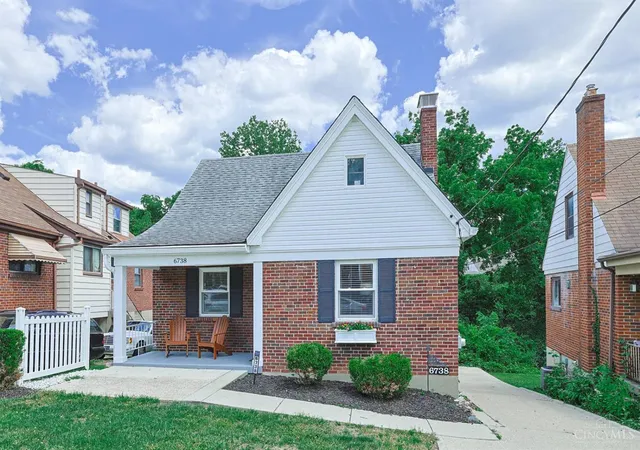 Photo 2 of Single family home for sale at 6738 Hampton Dr, Cincinnati, OH 45236 | MLS# 1883493 | Listing updated on 2026-07-31