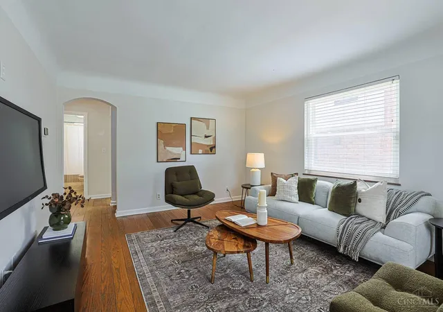 Photo 3 of Single family home for sale at 6738 Hampton Dr, Cincinnati, OH 45236 | MLS# 1883493 | Listing updated on 2026-07-31