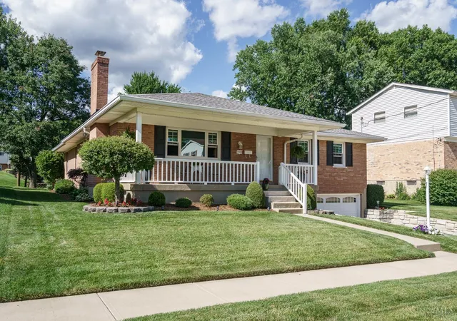 Homes for sale in Delhi Twp, OH | 5508 Cleander Dr, Delhi Twp, OH 45238 | MLS# 1883516
