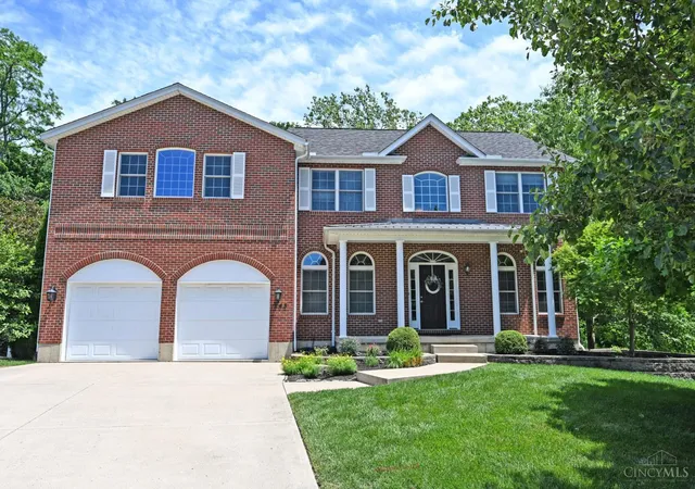 Homes for sale in Oxford, OH | 245 Hunter Woods Dr, Oxford, OH 45056 | MLS# 1883414
