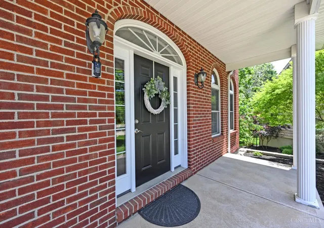 Homes for sale in Oxford, OH | 245 Hunter Woods Dr, Oxford, OH 45056 | MLS# 1883414