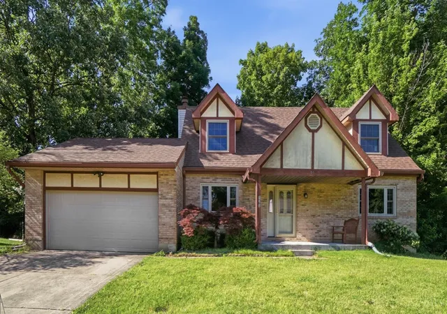 Homes for sale in Forest Park, OH | 1563 Lemontree Dr, Forest Park, OH 45240 | MLS# 1883421