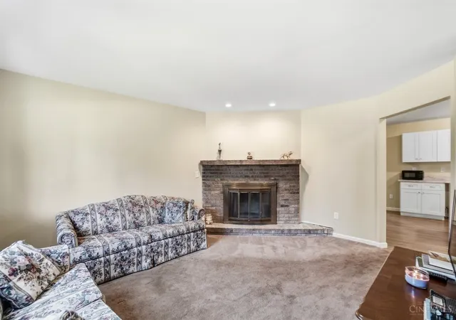 Homes for sale in Forest Park, OH | 1563 Lemontree Dr, Forest Park, OH 45240 | MLS# 1883421