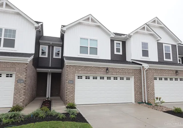 Photo 1 of Sale Pending at 7258 Grandpoint Dr #42, West Chester, OH 45040 | MLS# 1883564 | Listing updated on 2026-08-24