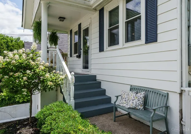 Homes for sale in Cincinnati, OH | 3553 Madison Park Ave, Cincinnati, OH 45209 | MLS# 1883285