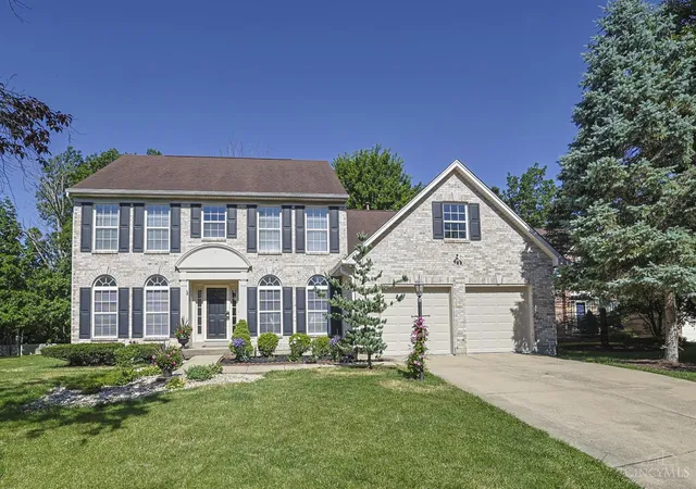 Homes for sale in Symmes Twp, OH | 10194 Meadowknoll Dr, Symmes Twp, OH 45140 | MLS# 1883534
