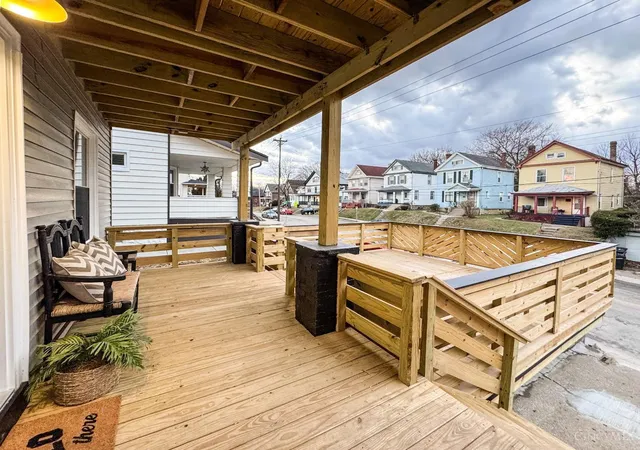 Homes for sale in Cincinnati, OH | 3472 Woodburn Ave, Cincinnati, OH 45207 | MLS# 1883609