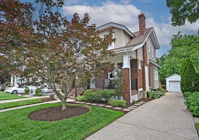 Homes for sale in Norwood, OH | 2424 Lysle Ln, Norwood, OH 45212 | MLS# 1883600