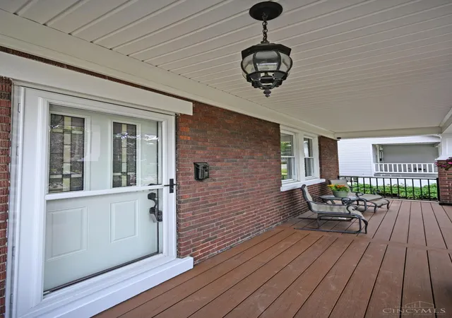 Homes for sale in Norwood, OH | 2424 Lysle Ln, Norwood, OH 45212 | MLS# 1883600