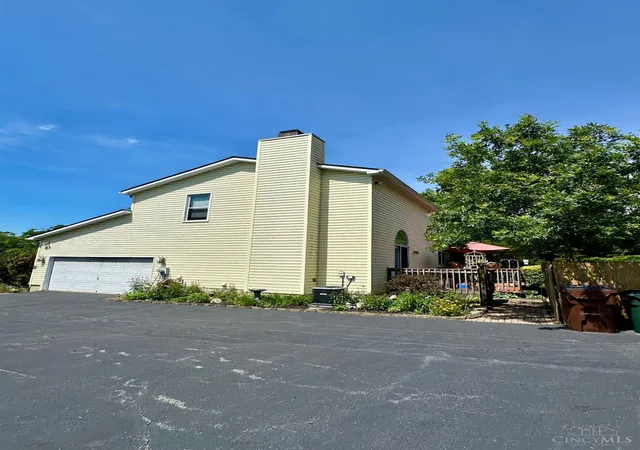 2nd image of 4116 S Hamilton Rd, Lebanon, OH 45036 | MLS# 1883610