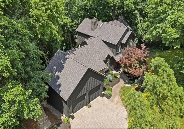 3rd image of 2855 Patterson Farms Ln, Cincinnati, OH 45244 | MLS# 1883568