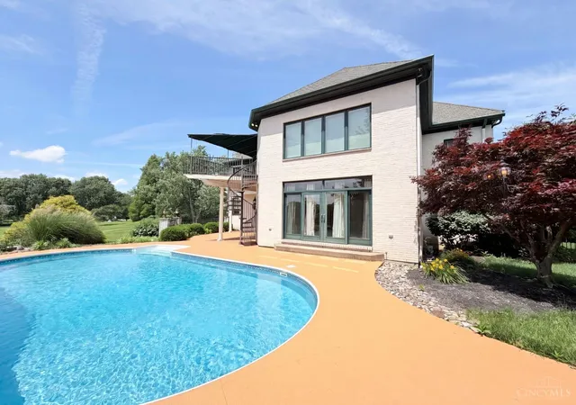 5th image of 7087 Bridgetown Rd, Cincinnati, OH 45248 | MLS# 1883046