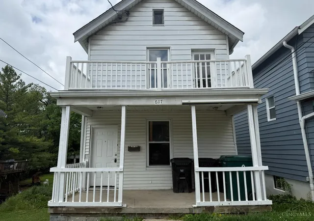 Homes for sale in Cincinnati, OH | 617 Trenton, Cincinnati, OH 45205 | MLS# 1883450