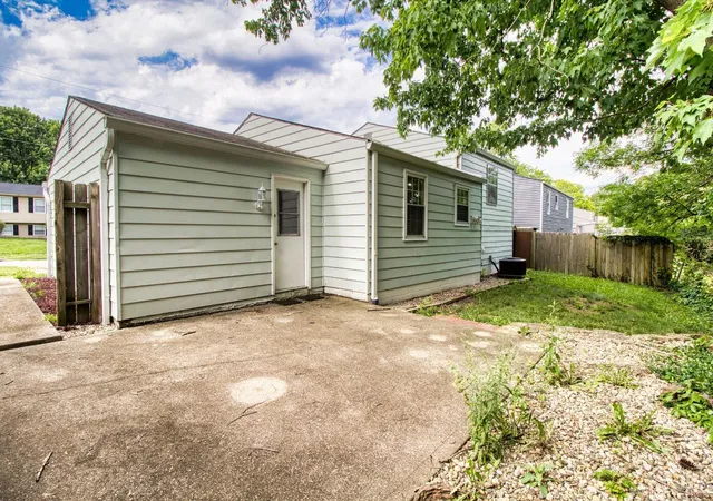 Homes for sale in Anderson Twp, OH | 820 Laverty Ln, Anderson Twp, OH 45230 | MLS# 1883420