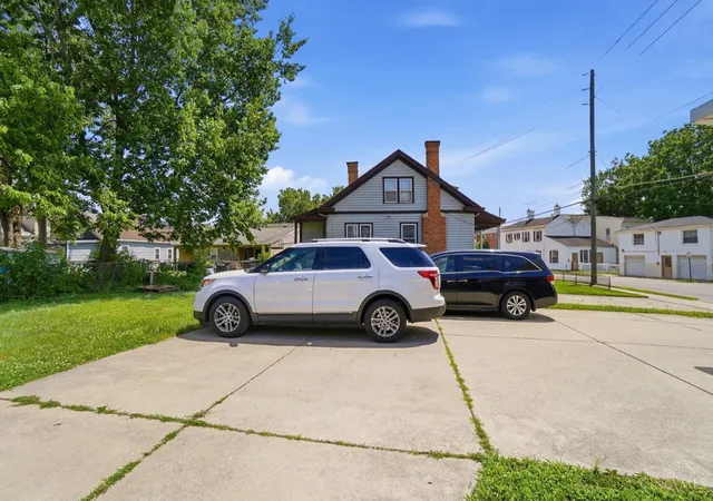 Homes for sale in Reading, OH | 243 W Vine St, Reading, OH 45215 | MLS# 1883648