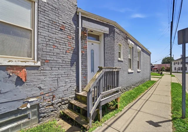 Homes for sale in Reading, OH | 243 W Vine St, Reading, OH 45215 | MLS# 1883648