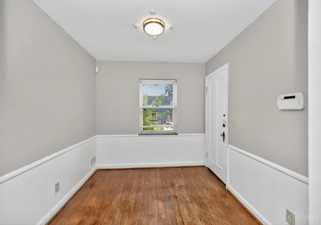 Homes for sale in Cincinnati, OH | 3333 S Sterling, Cincinnati, OH 45209 | MLS# 1883149