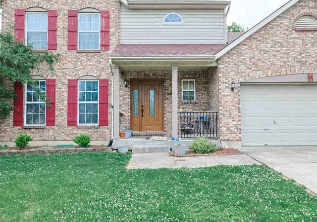 Homes for sale in Lebanon, OH | 1214 Poplar Hill Dr, Lebanon, OH 45036 | MLS# 1883668