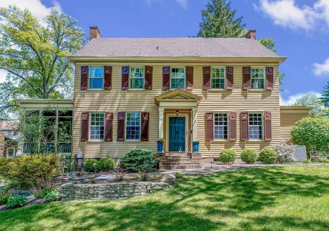 Homes for sale in Cincinnati, OH | 3940 Red Bud Ave, Cincinnati, OH 45229 | MLS# 1883411