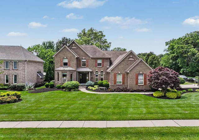 Homes for sale in Delhi Twp, OH | 5869 Glynn Ct, Delhi Twp, OH 45233 | MLS# 1883670