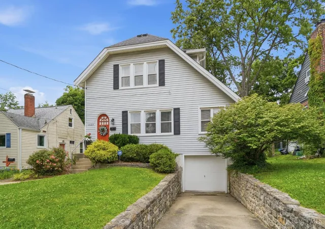 Homes for sale in Cincinnati, OH | 1639 Sutton Ave, Cincinnati, OH 45230 | MLS# 1883676