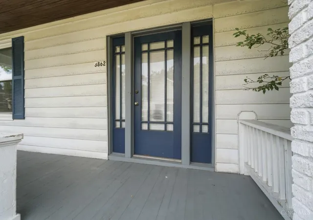 Homes for sale in Cincinnati, OH | 3862 Isabella Ave, Cincinnati, OH 45209 | MLS# 1883707