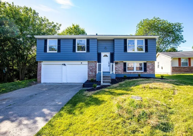 Homes for sale in Forest Park, OH | 1341 Longacre Dr, Forest Park, OH 45240 | MLS# 1883694