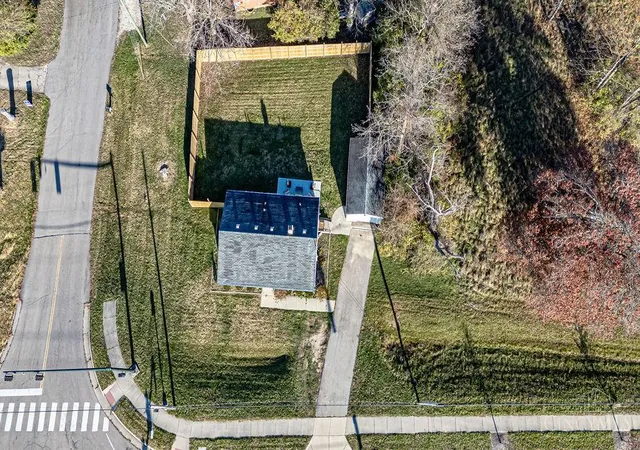 Homes for sale in Oxford, OH | 4134 Oxford Millville Rd, Oxford, OH 45056 | MLS# 1883771