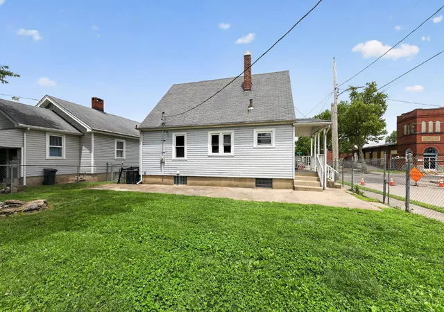 5th image of 779 Symmes Ave, Hamilton, OH 45015 | MLS# 1880938