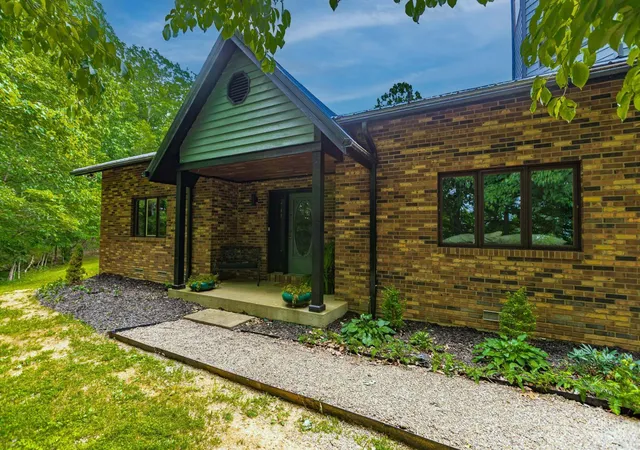 3rd image of 1927 Bethany Ridge Rd, Brushcreek Twp, OH 45693 | MLS# 1883595