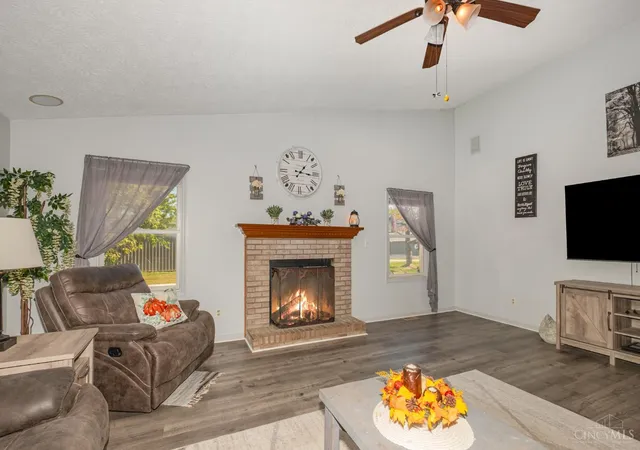 Photo 4 of Single family home for sale at 781 S High St, Mount Orab, OH 45154 | MLS# 1883766 | Listing updated on 2026-06-19