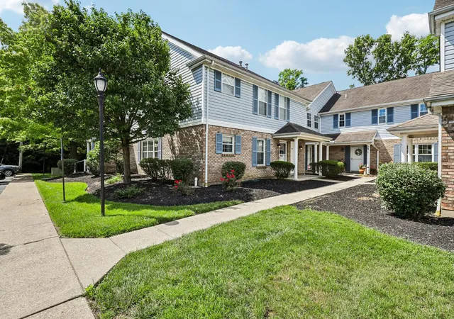 2nd image of 9726 Timberview Ct, West Chester, OH 45241 | MLS# 1883848