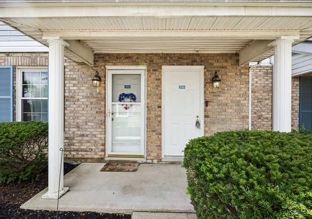 Homes for sale in West Chester, OH | 9726 Timberview Ct, West Chester, OH 45241 | MLS# 1883848