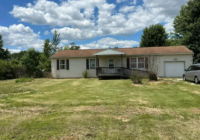 Homes for sale in Perry Twp, OH | 2333 Tucker Rd, Perry Twp, OH 45107 | MLS# 1883496