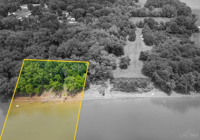 3rd image of 2041 Us 52, Washington Twp, OH 45156 | MLS# 1883854
