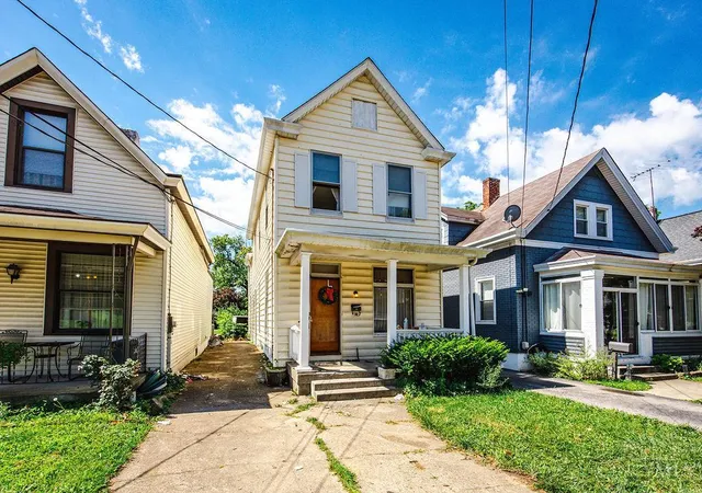 Homes for sale in St Bernard, OH | 313 Washington Ave, St Bernard, OH 45217 | MLS# 1883853