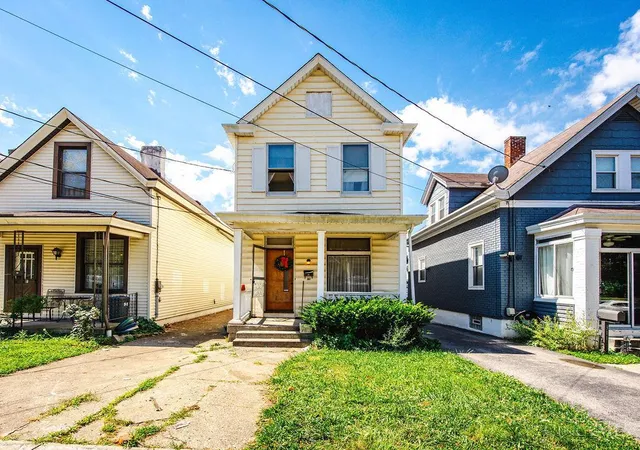Homes for sale in St Bernard, OH | 313 Washington Ave, St Bernard, OH 45217 | MLS# 1883853