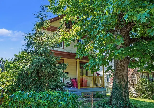 Homes for sale in Cincinnati, OH | 832 Enright Ave, Cincinnati, OH 45205 | MLS# 1882341