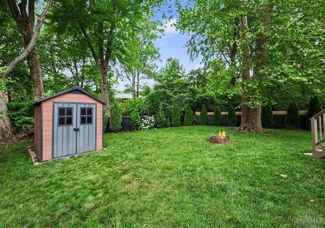 Homes for sale in Anderson Twp, OH | 1485 Larry Joe Dr, Anderson Twp, OH 45230 | MLS# 1883862